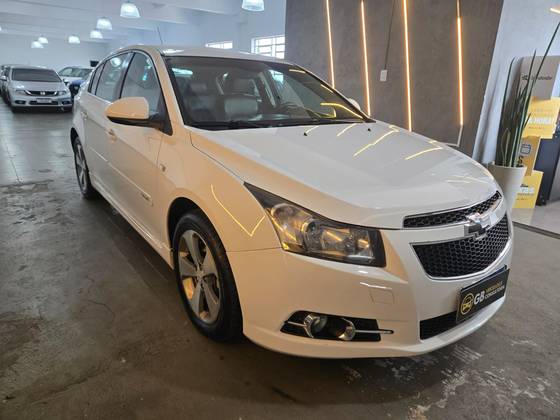 CHEVROLET CRUZE 1.8 LT SPORT6 16V FLEX 4P AUTOMÁTICO CHEVROLET CRUZE 1.8 LT SPORT6 16V FLEX 4P AUTOMÁTICO